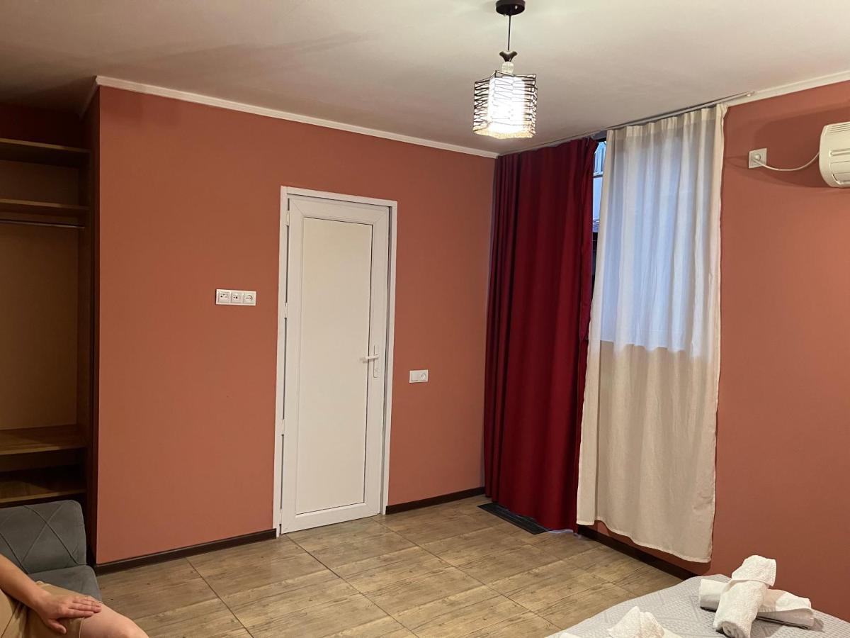 G32 Hotel Тбилиси Екстериор снимка