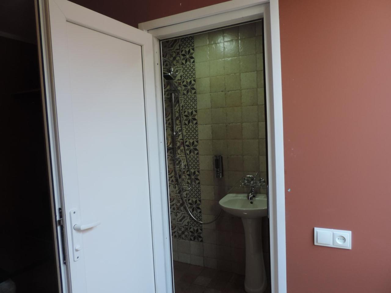 G32 Hotel Тбилиси Екстериор снимка